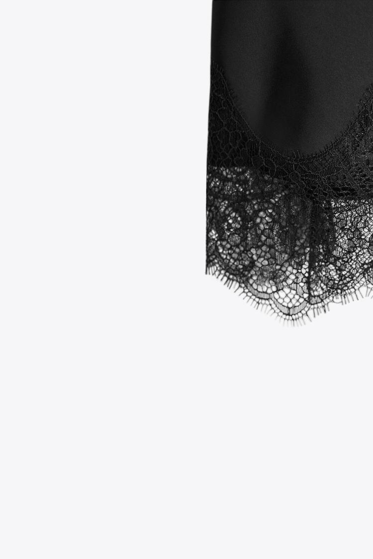 Falda Satinada Encaje